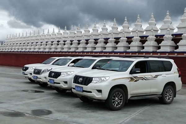 重庆租丰田越野车去西藏需要多少钱？