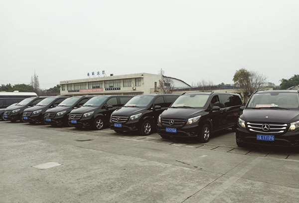 重庆市区会议包车