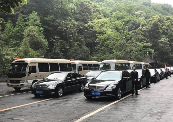 重庆旅游怎么租车？