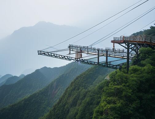重庆市区到奥陶纪包车需要多少钱？