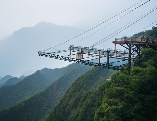 重庆市区到奥陶纪包车需要多少钱？