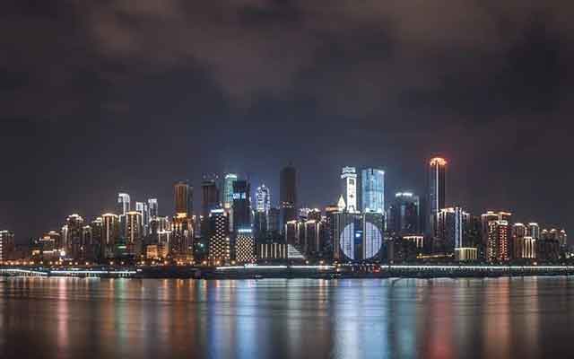 去重庆旅游怎么玩：南山一棵树观景台赏重庆夜景
