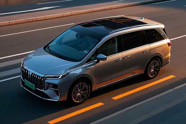 重庆商务车腾势d9租车